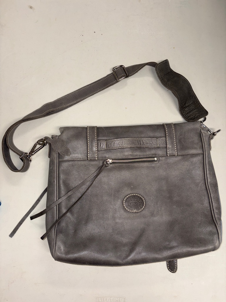 Roots Gray Leather Messenger Bag With Adjustable Strap